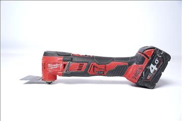 Multiverktyg- Milwaukee M18 BMT ink batteri