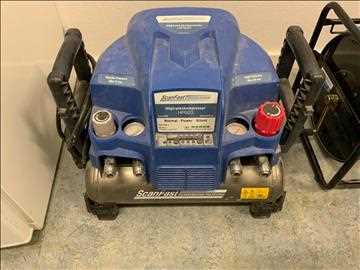 Högtryckskompressor HP920 ScanFast Höhtryck max 25 bar  Lågtryck max 11 bar Funktionstestad. Högtrycksslang på rulle ingår 
