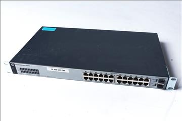 Server HP 1820-24G Switch J9980A