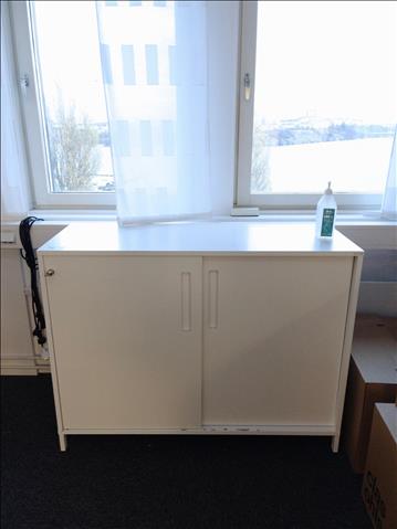 Skåp - låsbart inkl nyckel, Horreds. Funktionstestad.