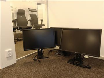 Datorskärm - 3 st, Dell.