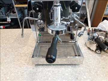 Kaffe/Espressomaskin Ecm Giotto. Auktionen omstartad.