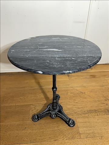 10 st cafebord  Brafab Loire med marmorskiva och metallfot 60x72 cm 