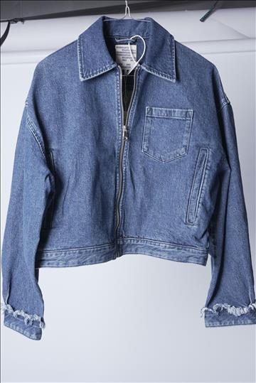 Jacka - Baum Und Pferdgarten Bernice River Blue Denim Jacket storlek 34