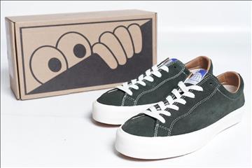 Sneakers - Last Resort, VM003 (Olive White) Suede - strl 44,5. Nypris 799:-
