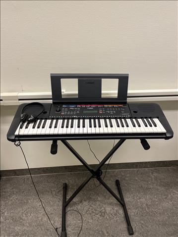 Keyboard Yamaha PSR E263