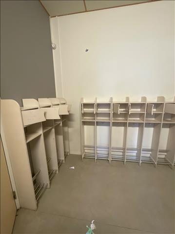 Klädförvaring 9st med 39 platser
