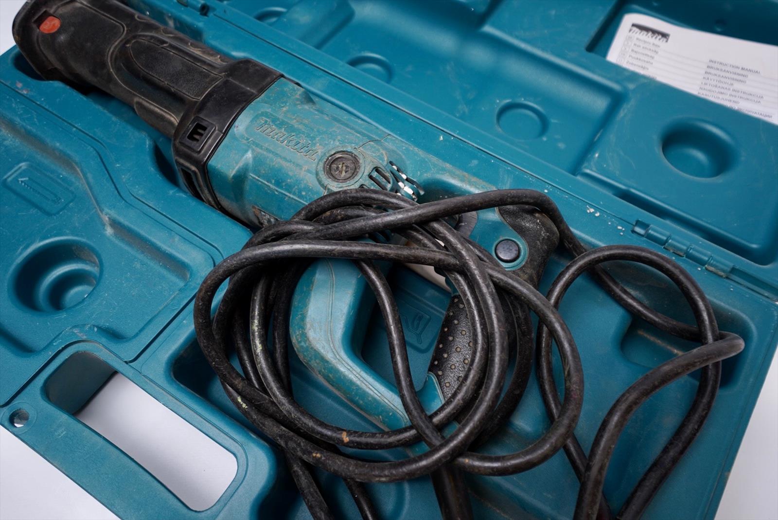 Makita JR 3050T rak sticksåg