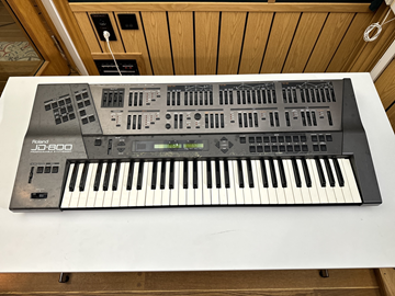 Synthesizer - Roland JD-800 