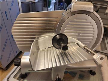 Skärmaskin Meat Slicer EM250/L i nyskick -2019 