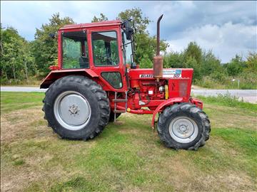 Belarus MTZ 820 4wd traktor med redskap - 95