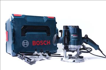 Bosch handöverfräs GOF 1250 CE. -NY. Nypris ca 4994 kr. - UTGÅTT