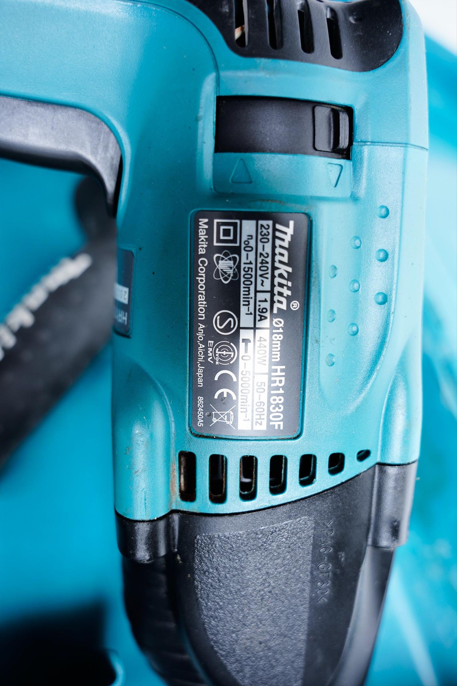 Makita hr1830f on sale