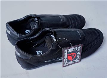 Skor - Budo Nord Kampsport stl. 43